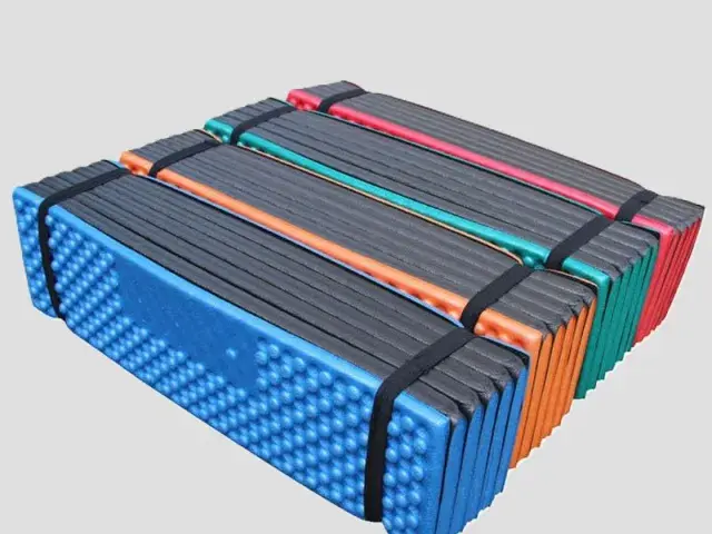 Outdoor moisture-proof mat foam